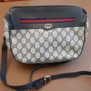 Gucci Vintage Shoulder Bag